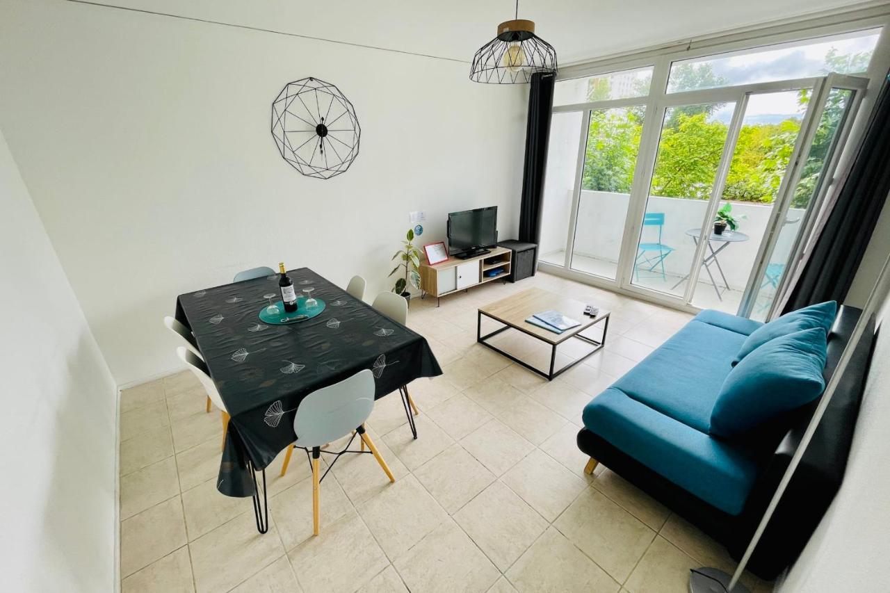 Luminous Apartment With Parking Near The City Center Cenon Exterior foto
