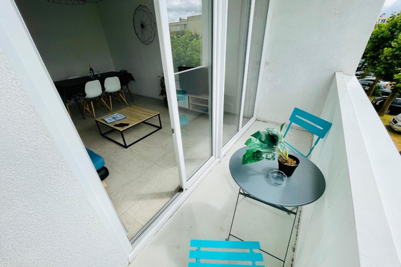 Luminous Apartment With Parking Near The City Center Cenon Exterior foto